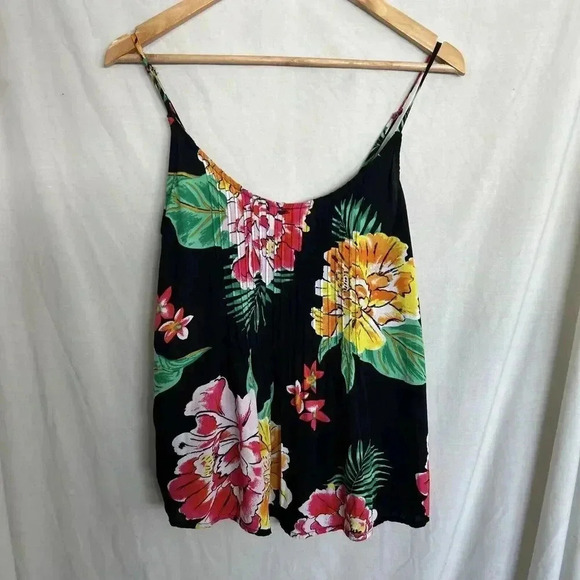 Flowy Black Floral Pintuck Resort Tropical Spaghetti Strap Top Size S Old Navy - Picture 1 of 6